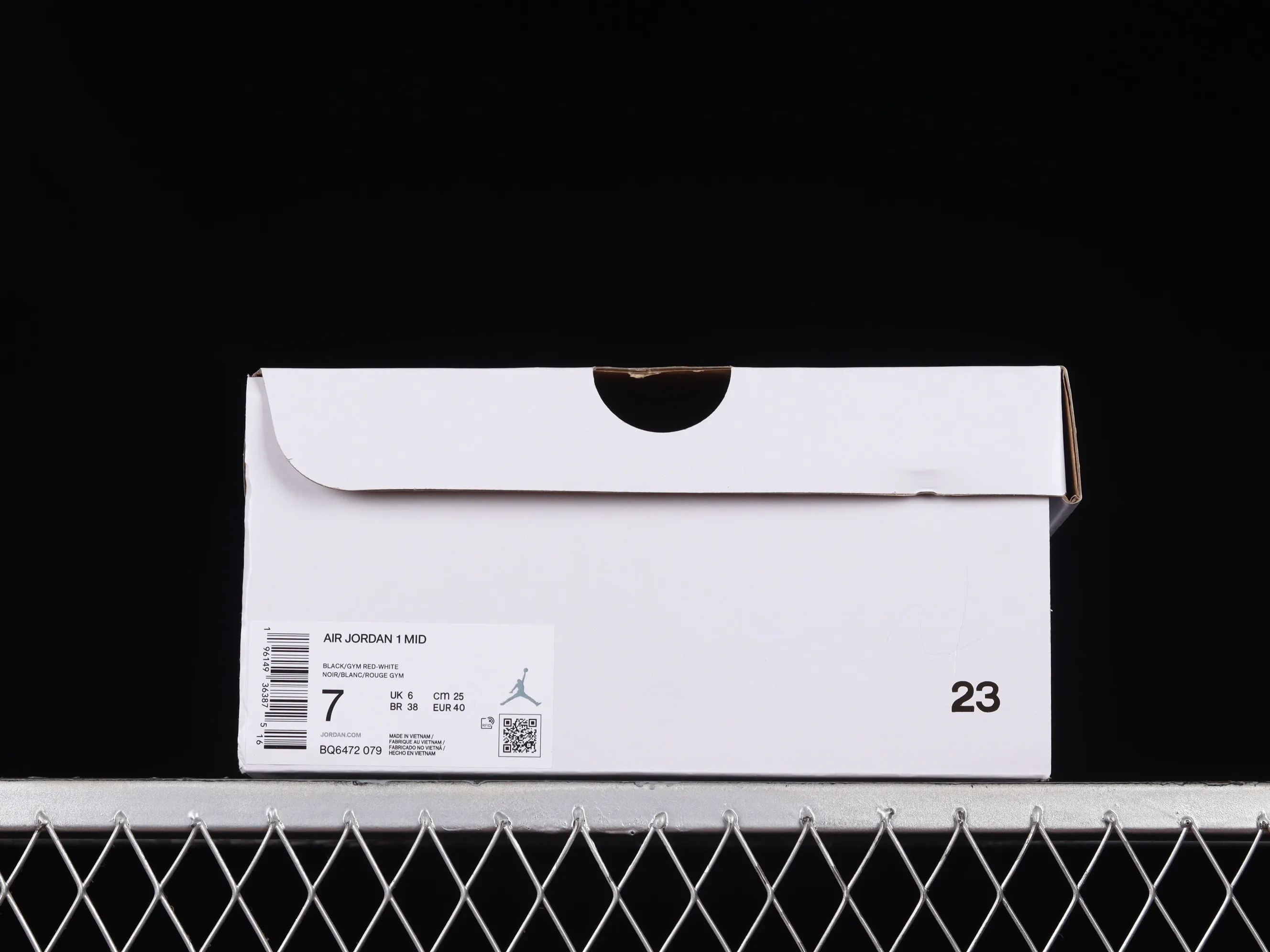 All categories Air Jordan Jordan series basketball shoes Air Jordan 1 Mid Air Jordan 1 Mid AJ1 Joe 1 black red toe Zhongbang basketball shoes BQ6472-079